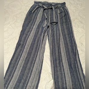 Stripped flowwy pants with tie